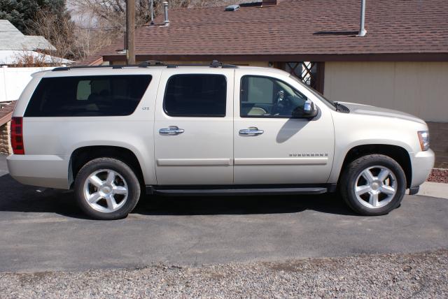Image 1 of 2008 Chevrolet Suburban…