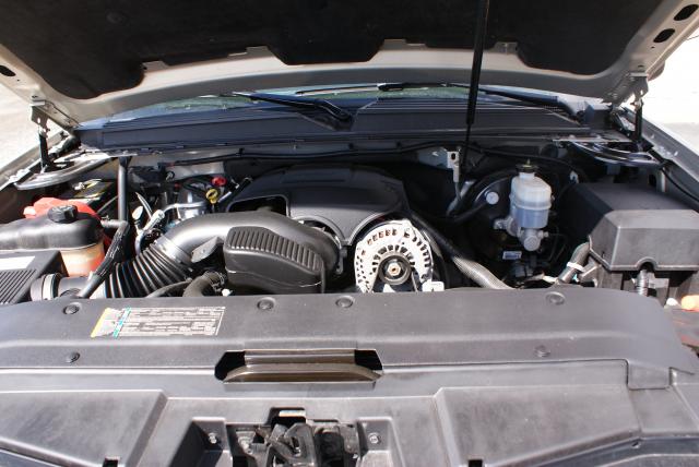 Image 5 of 2008 Chevrolet Suburban…